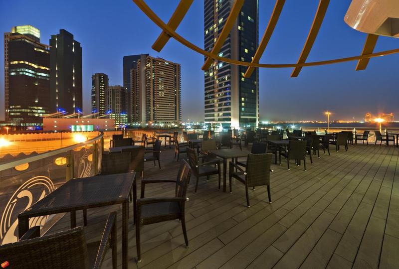 Magnum Hotel & Suites West Bay Doha Exterior foto
